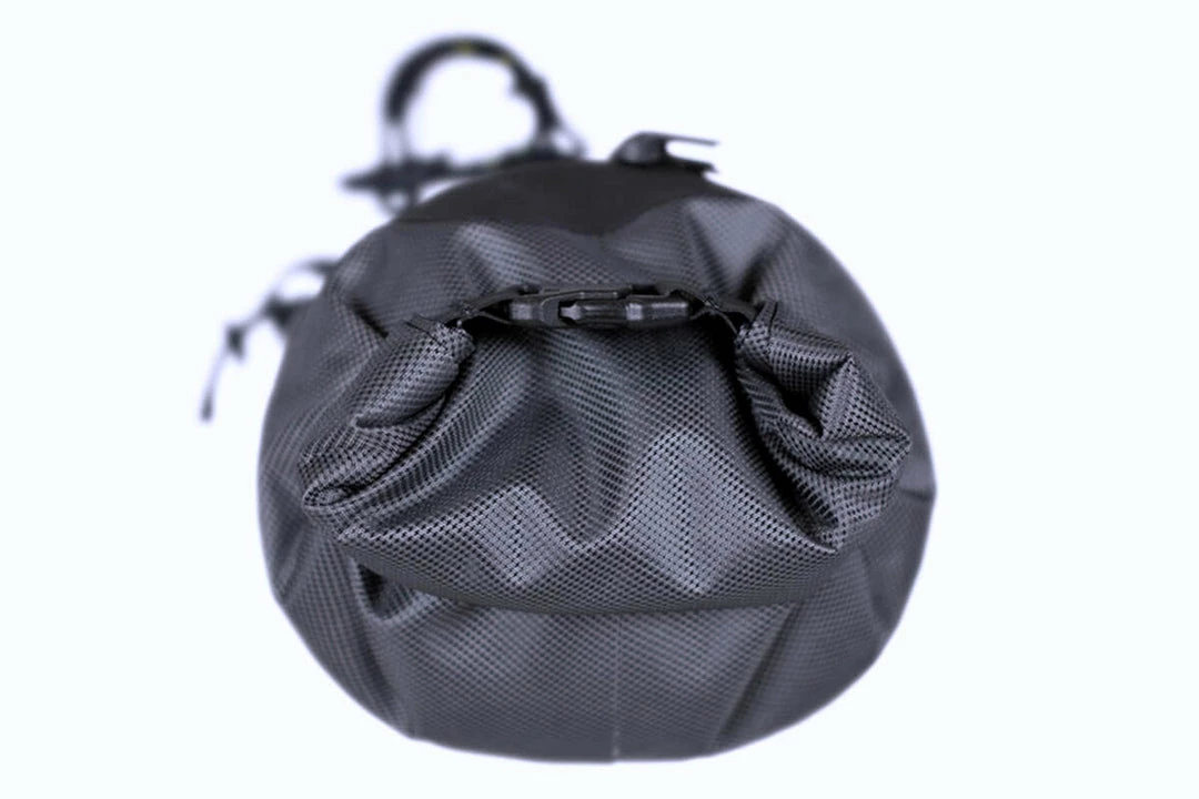 Luggage & Bike-Packing Bags Apidura Expedition Handlebar Pack 5 Luggage & Bike-Packing Bags Apidura Expedition Handlebar Pack