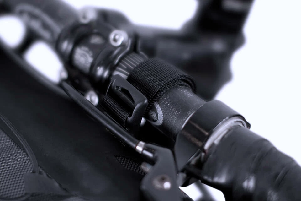 Luggage & Bike-Packing Bags Apidura Expedition Handlebar Pack 10 Luggage & Bike-Packing Bags Apidura Expedition Handlebar Pack