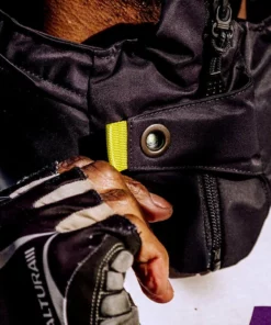 Hovding 3 Airbag Helmet Men's Clothing