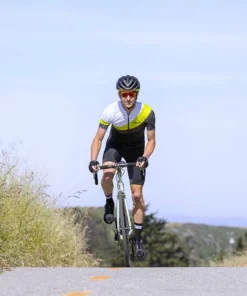 Giro Agilis Mips Helmet Men's Clothing