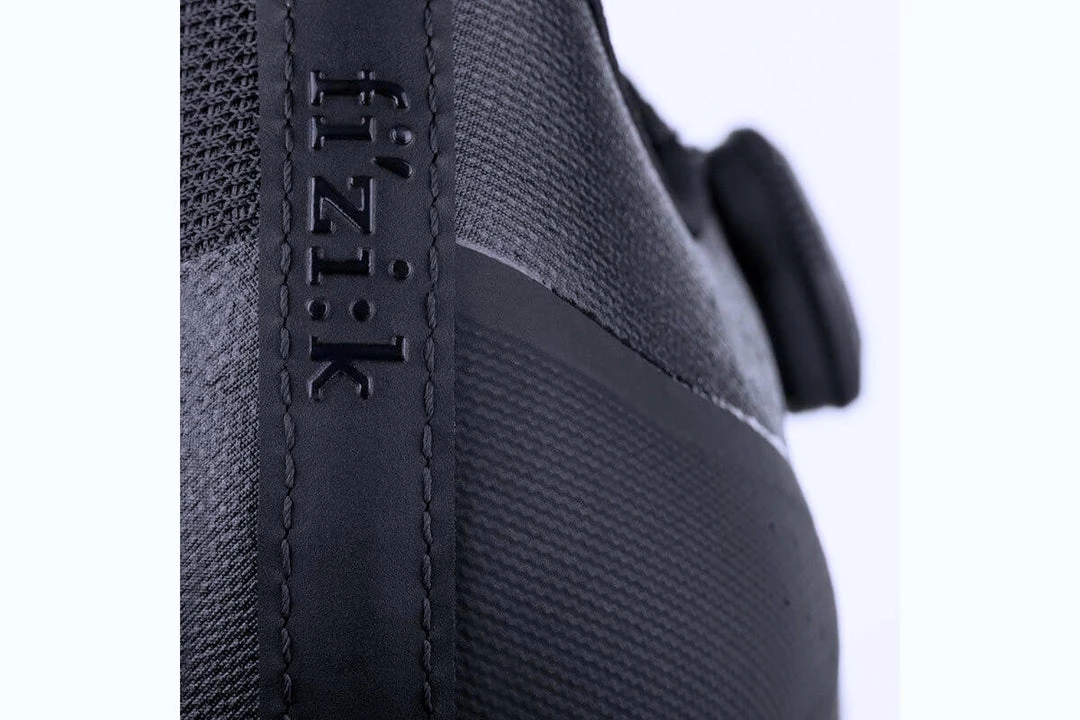 Fizik R4 Tempo Overcurve Men's Clothing 4 Fizik R4 Tempo Overcurve Men's Clothing