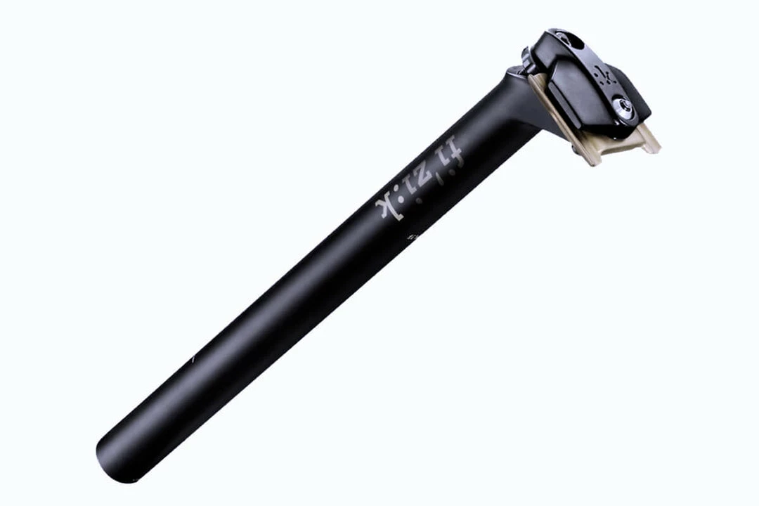 Fizik Cyrano R5 Seatpost 1 Fizik Cyrano R5 Seatpost