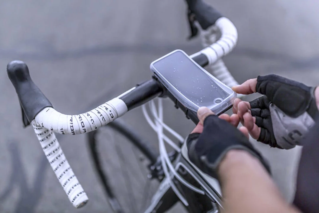 Quad Lock Poncho Tech & Electronics 6 Quad Lock Poncho Tech & Electronics