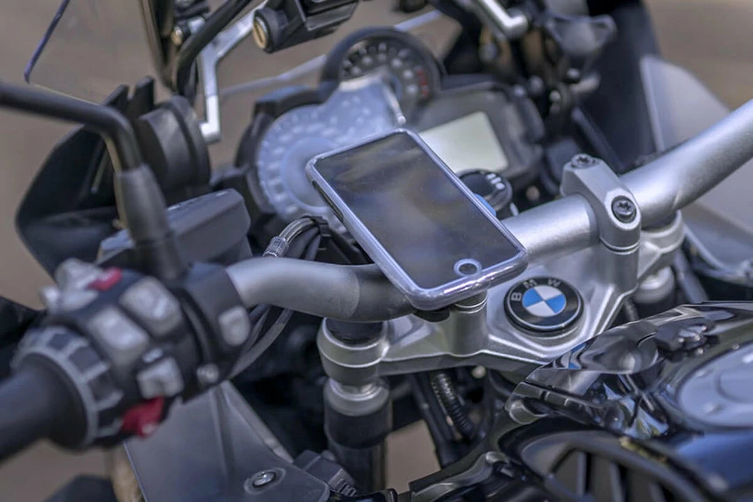 Quad Lock Poncho Tech & Electronics 7 Quad Lock Poncho Tech & Electronics